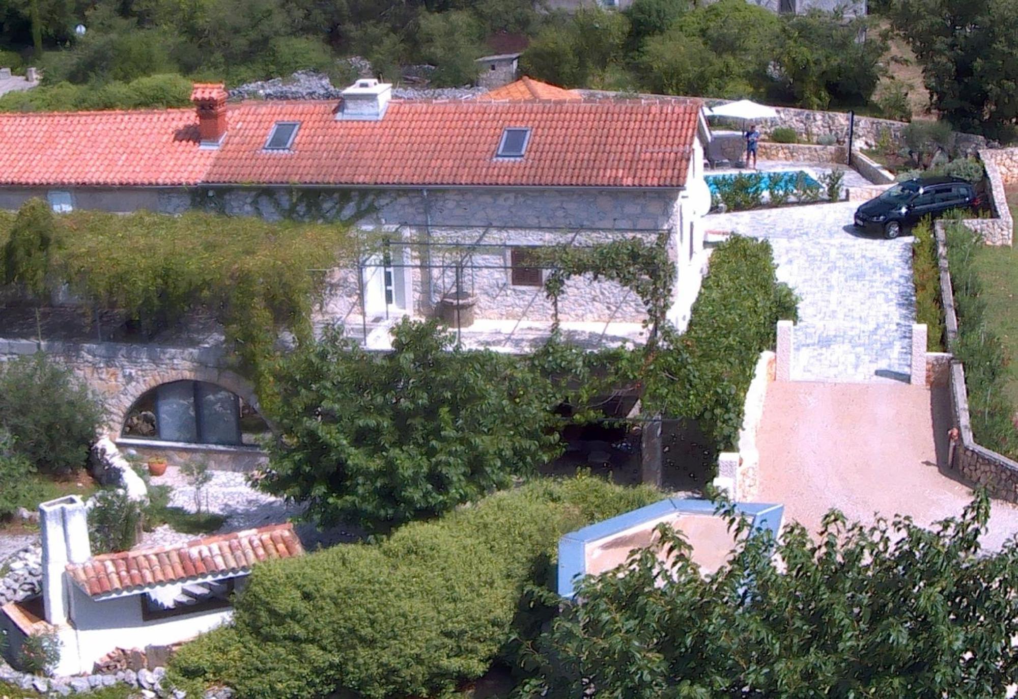 Villa Diny With Pool ปิเนซิตซี ภายนอก รูปภาพ